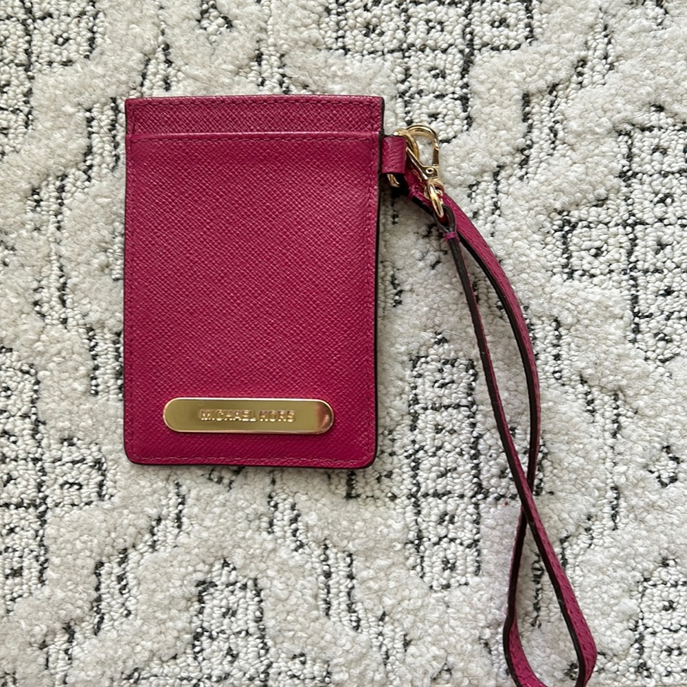 Micheal Kors card holder / wristlet, magenta